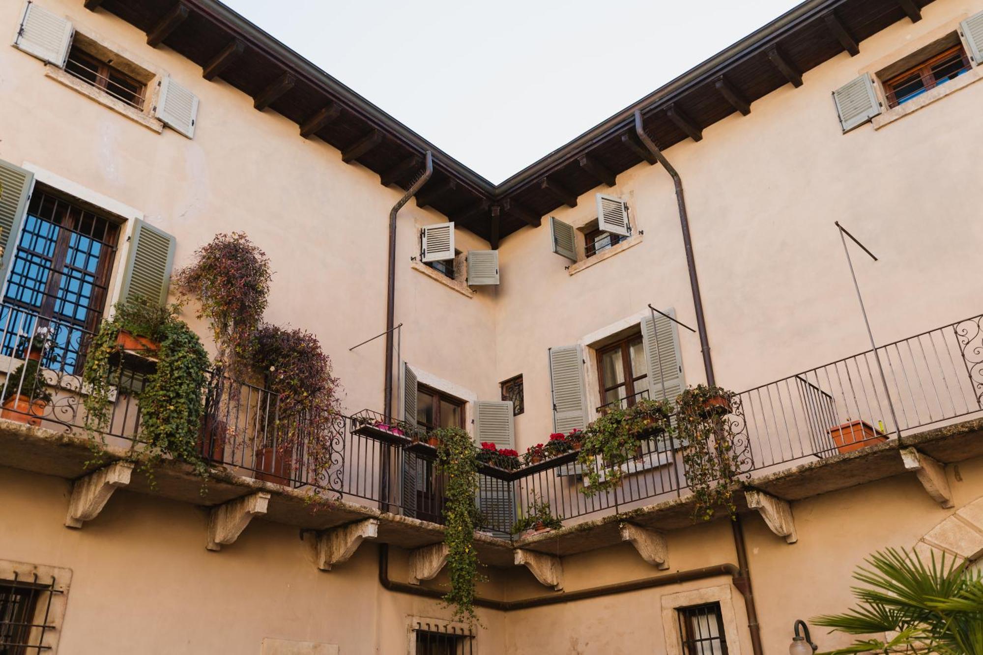Loft Artigliere Centro Verona 120Mq 4 Rooms Экстерьер фото
